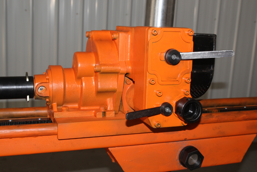 氣動(dòng)架柱式鉆機(jī)廠家那么多，山西晉城煤礦為啥相中這家?!