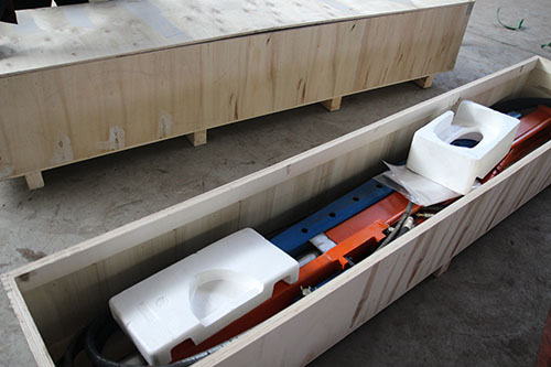 液壓架柱式鉆機發貨實圖